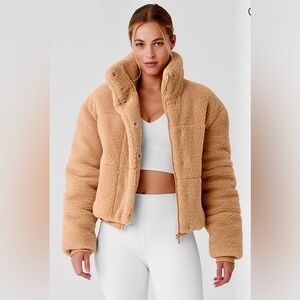 alo sherpa jacket